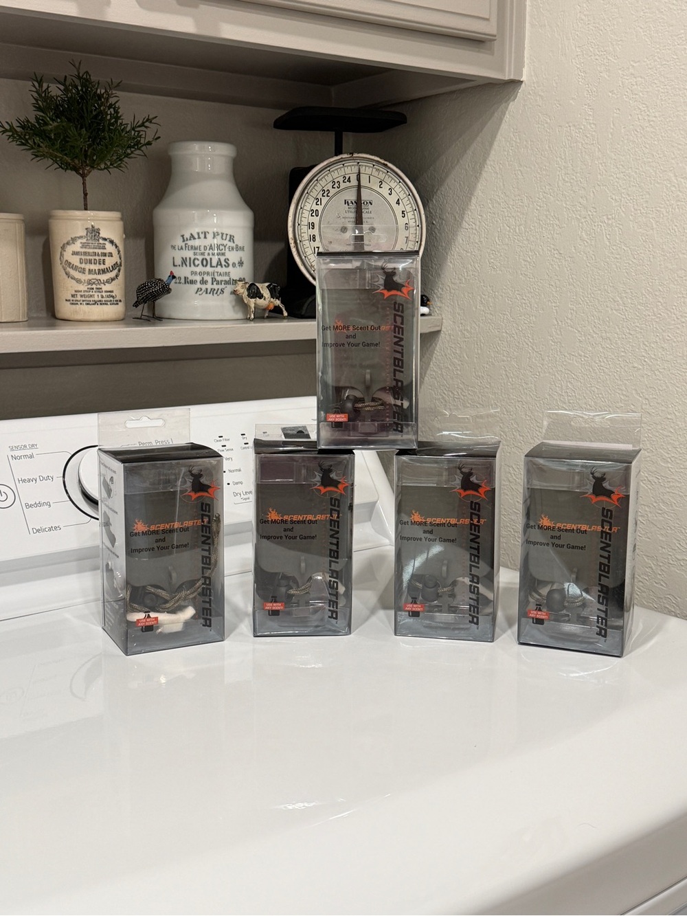 NIB 5 SCENTBLASTER Hunting Scent Dispenser with Rope. - Picture 10 of 10